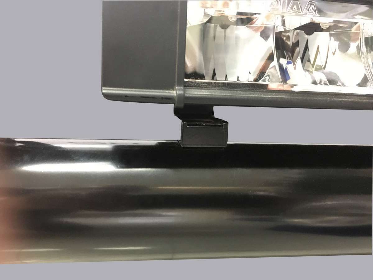 Scheinwerferhalter steh.Bl 76m