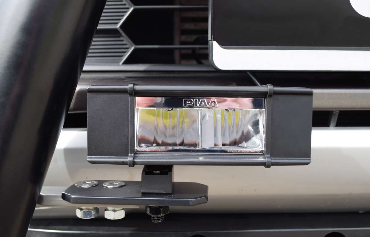 PIAA LED LightBar RF6 Driving