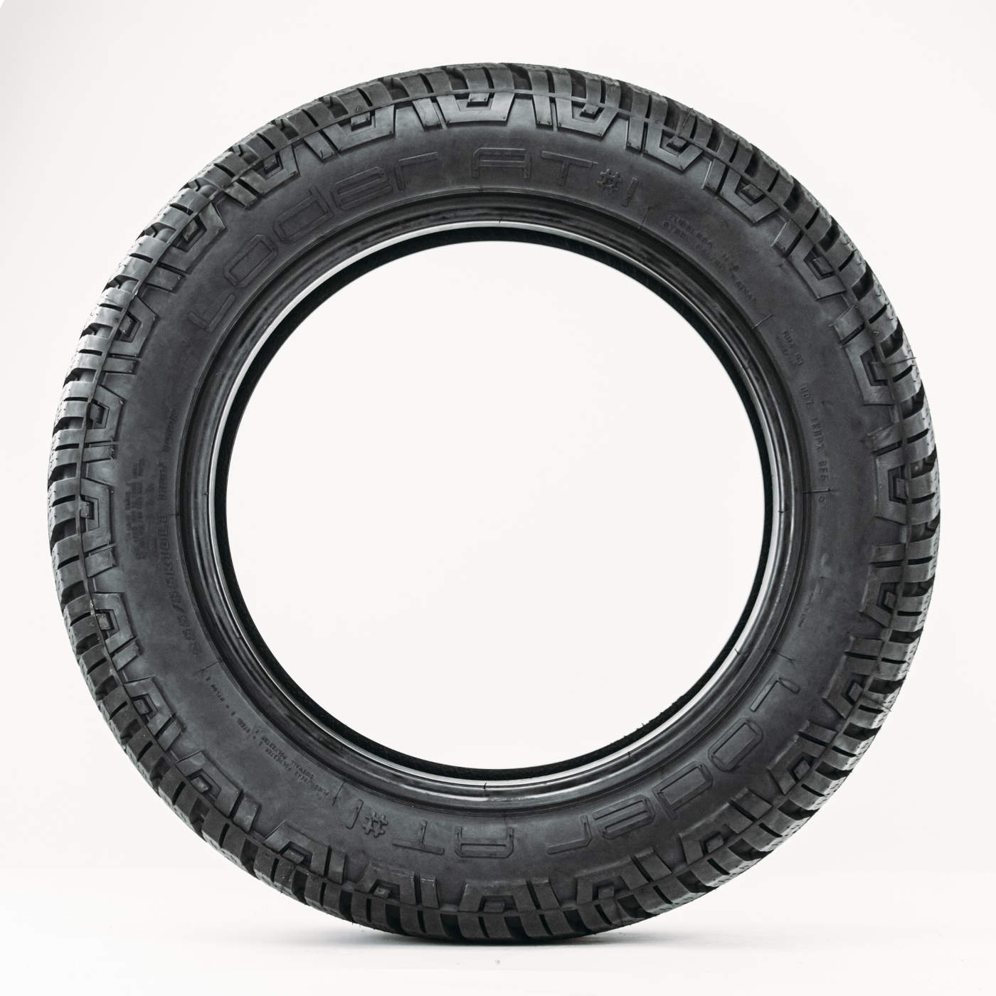 Reifen 255/55R18 118T Loder